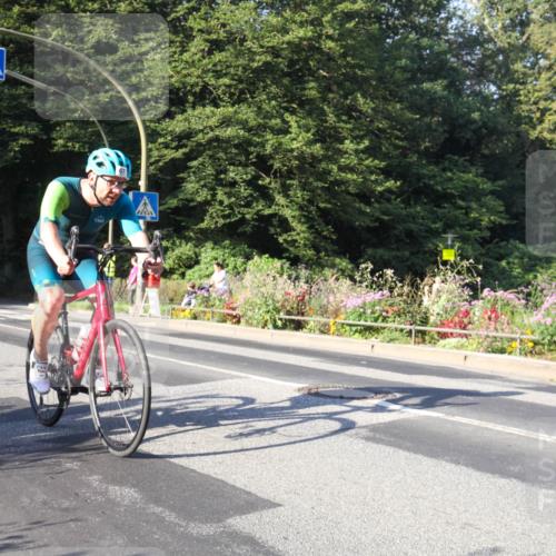 08.09.2024 - Stadtparktriathlon Zöllner http://msf.ph/oto/7039263 08.09.2024 09:14:59 Radfahren 16, 34, 46, 67, 93, 120, 178 meine-sportfotos.de