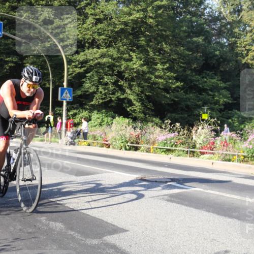 08.09.2024 - Stadtparktriathlon Zöllner http://msf.ph/oto/7039267 08.09.2024 09:15:03 Radfahren 16, 46, 67, 120, 178 meine-sportfotos.de