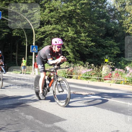 08.09.2024 - Stadtparktriathlon Zöllner http://msf.ph/oto/7039279 08.09.2024 09:15:15 Radfahren 15, 21, 35, 40, 44, 54, 63, 76 meine-sportfotos.de