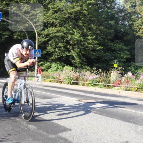 08.09.2024 - Stadtparktriathlon Zöllner http://msf.ph/oto/7039285 08.09.2024 09:15:16 Radfahren 15, 21, 35, 40, 44, 54, 63, 76 meine-sportfotos.de