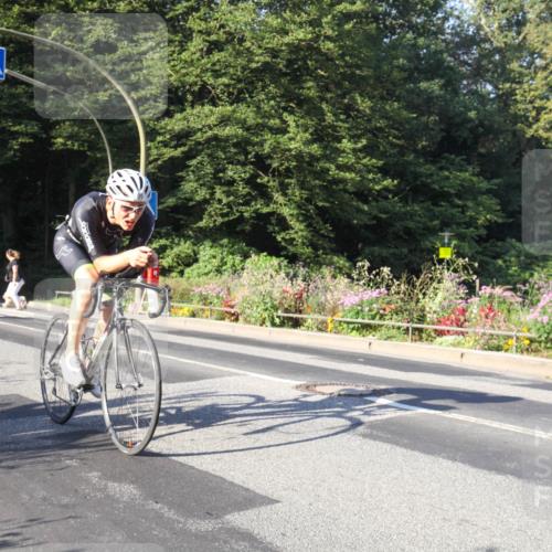 08.09.2024 - Stadtparktriathlon Zöllner http://msf.ph/oto/7039314 08.09.2024 09:15:58 Radfahren 31, 56, 80 meine-sportfotos.de