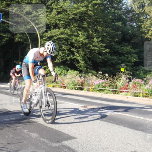 08.09.2024 - Stadtparktriathlon Zöllner http://msf.ph/oto/7039322 08.09.2024 09:16:19 Radfahren 83, 89, 108, 154 meine-sportfotos.de