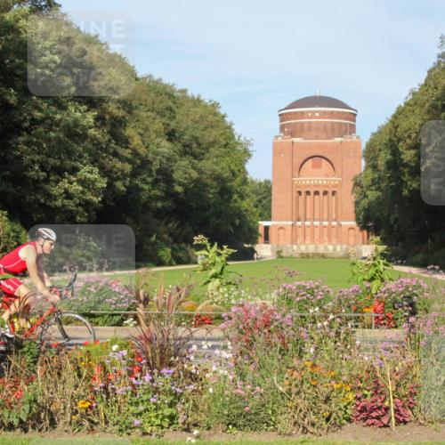 08.09.2024 - Stadtparktriathlon Zöllner http://msf.ph/oto/7039329 08.09.2024 09:27:15 Radfahren 2 meine-sportfotos.de