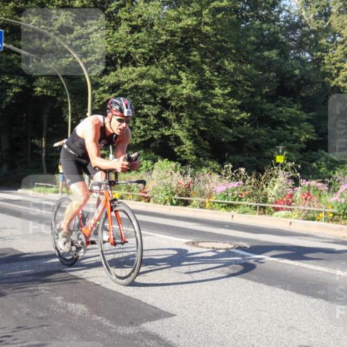 08.09.2024 - Stadtparktriathlon Zöllner http://msf.ph/oto/7039343 08.09.2024 09:16:39 Radfahren 55, 117, 125, 169 meine-sportfotos.de