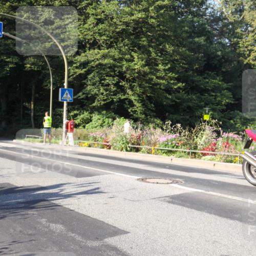 08.09.2024 - Stadtparktriathlon Zöllner http://msf.ph/oto/7039347 08.09.2024 09:16:55 Radfahren 121, 133 meine-sportfotos.de