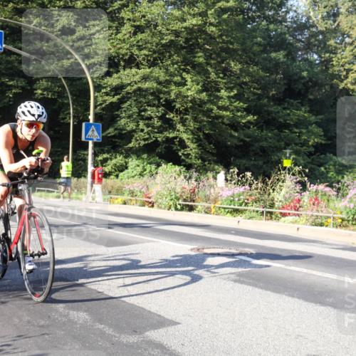 08.09.2024 - Stadtparktriathlon Zöllner http://msf.ph/oto/7039349 08.09.2024 09:16:57 Radfahren 121, 133 meine-sportfotos.de