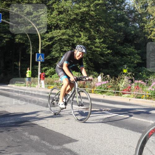 08.09.2024 - Stadtparktriathlon Zöllner http://msf.ph/oto/7039351 08.09.2024 09:16:57 Radfahren 121, 133 meine-sportfotos.de