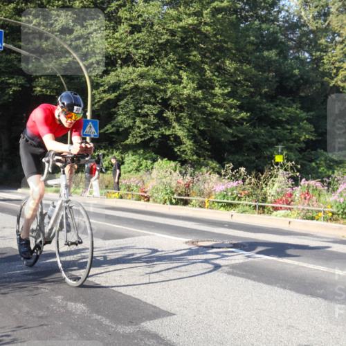 08.09.2024 - Stadtparktriathlon Zöllner http://msf.ph/oto/7039360 08.09.2024 09:17:15 Radfahren 27, 85, 116 meine-sportfotos.de