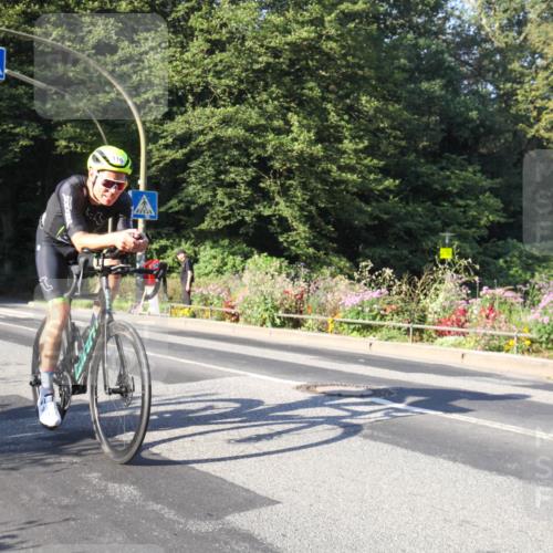 08.09.2024 - Stadtparktriathlon Zöllner http://msf.ph/oto/7039362 08.09.2024 09:17:16 Radfahren 27, 74, 85, 116, 174 meine-sportfotos.de