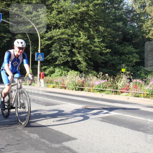 08.09.2024 - Stadtparktriathlon Zöllner http://msf.ph/oto/7039377 08.09.2024 09:17:39 Radfahren 101, 119, 153, 172 meine-sportfotos.de