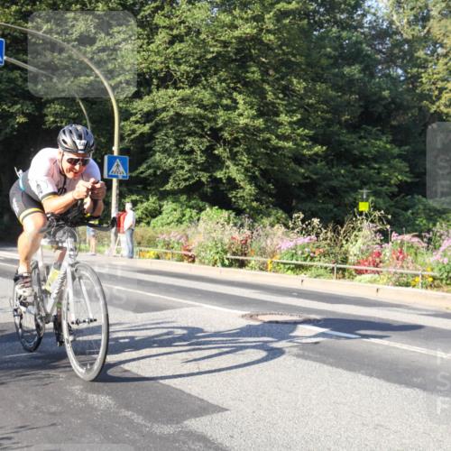 08.09.2024 - Stadtparktriathlon Zöllner http://msf.ph/oto/7039398 08.09.2024 09:18:16 Radfahren 60, 61, 144 meine-sportfotos.de