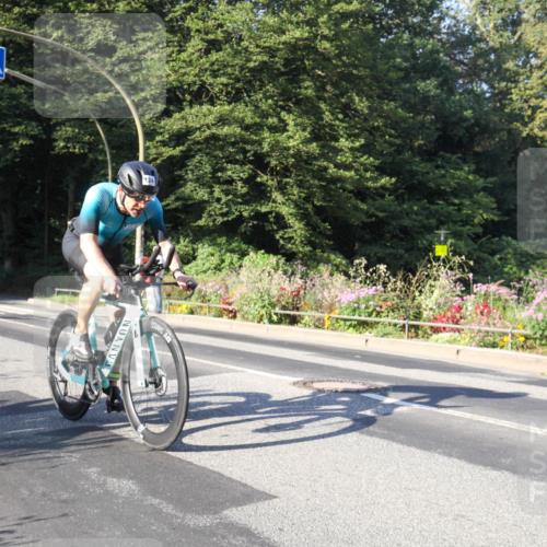 08.09.2024 - Stadtparktriathlon Zöllner http://msf.ph/oto/7039403 08.09.2024 09:18:23 Radfahren 124, 140, 167 meine-sportfotos.de