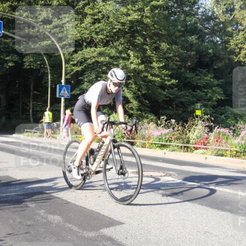 08.09.2024 - Stadtparktriathlon Zöllner http://msf.ph/oto/7039472 08.09.2024 09:20:47 Radfahren 120, 152, 161 meine-sportfotos.de