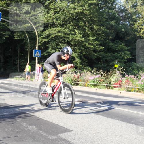 08.09.2024 - Stadtparktriathlon Zöllner http://msf.ph/oto/7039476 08.09.2024 09:20:50 Radfahren 115, 120, 135, 152, 161 meine-sportfotos.de