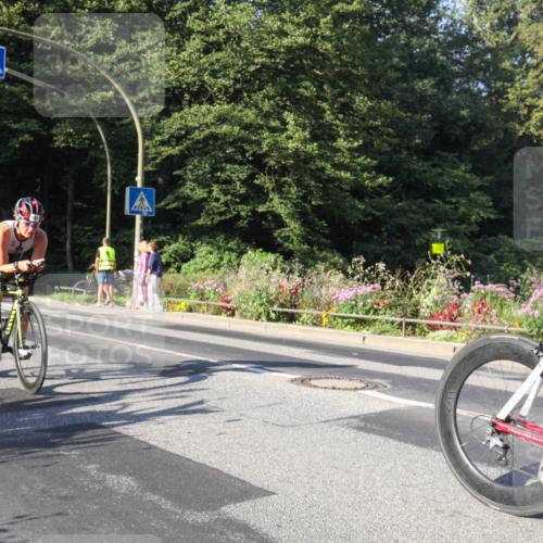 08.09.2024 - Stadtparktriathlon Zöllner http://msf.ph/oto/7039478 08.09.2024 09:20:50 Radfahren 115, 120, 135, 152, 161 meine-sportfotos.de