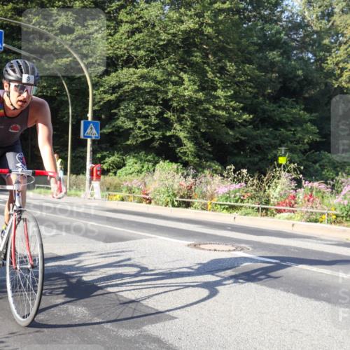 08.09.2024 - Stadtparktriathlon Zöllner http://msf.ph/oto/7039491 08.09.2024 09:21:07 Radfahren 3, 14, 166 meine-sportfotos.de