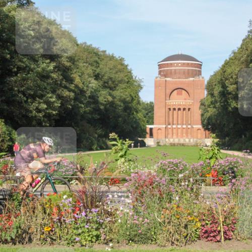 08.09.2024 - Stadtparktriathlon Zöllner http://msf.ph/oto/7039544 08.09.2024 09:34:45 Radfahren 135, 141 meine-sportfotos.de