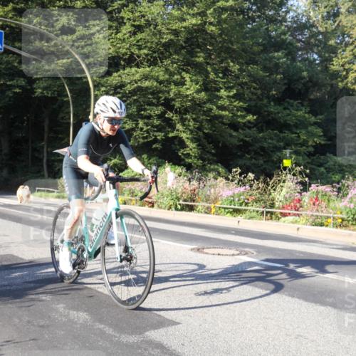 08.09.2024 - Stadtparktriathlon Zöllner http://msf.ph/oto/7039571 08.09.2024 09:24:28 Radfahren 131 meine-sportfotos.de