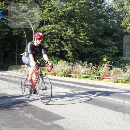 08.09.2024 - Stadtparktriathlon Zöllner http://msf.ph/oto/7039575 08.09.2024 09:24:34 Radfahren 119, 172 meine-sportfotos.de