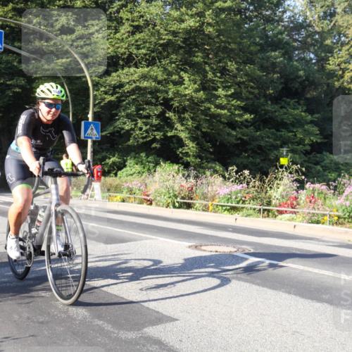 08.09.2024 - Stadtparktriathlon Zöllner http://msf.ph/oto/7039577 08.09.2024 09:24:40 Radfahren 169 meine-sportfotos.de