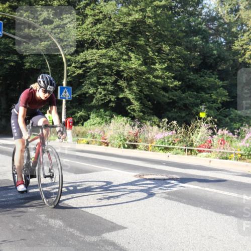 08.09.2024 - Stadtparktriathlon Zöllner http://msf.ph/oto/7039581 08.09.2024 09:25:01 Radfahren 92, 144, 151 meine-sportfotos.de