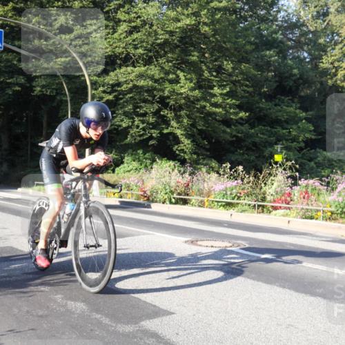 08.09.2024 - Stadtparktriathlon Zöllner http://msf.ph/oto/7039582 08.09.2024 09:25:03 Radfahren 92, 144, 151 meine-sportfotos.de