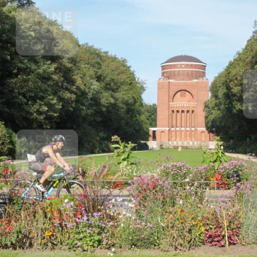 08.09.2024 - Stadtparktriathlon Zöllner http://msf.ph/oto/7039587 08.09.2024 09:36:05 Radfahren 143 meine-sportfotos.de