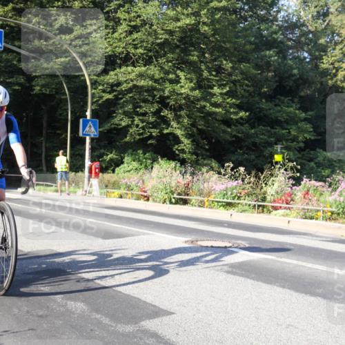 08.09.2024 - Stadtparktriathlon Zöllner http://msf.ph/oto/7039593 08.09.2024 09:25:18 Radfahren 101 meine-sportfotos.de