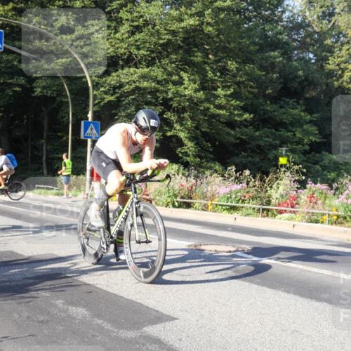 08.09.2024 - Stadtparktriathlon Zöllner http://msf.ph/oto/7039597 08.09.2024 09:25:37 Radfahren 122, 128, 148 meine-sportfotos.de