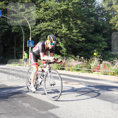 08.09.2024 - Stadtparktriathlon Zöllner http://msf.ph/oto/7039615 08.09.2024 09:26:06 Radfahren 156, 173 meine-sportfotos.de