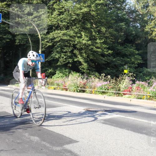 08.09.2024 - Stadtparktriathlon Zöllner http://msf.ph/oto/7039626 08.09.2024 09:26:23 Radfahren 132, 138, 157, 159 meine-sportfotos.de