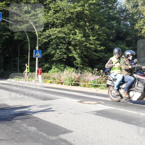 08.09.2024 - Stadtparktriathlon Zöllner http://msf.ph/oto/7039638 08.09.2024 09:26:39 Radfahren 176 meine-sportfotos.de