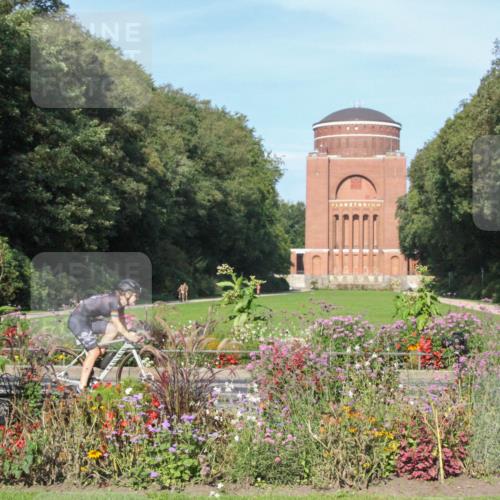 08.09.2024 - Stadtparktriathlon Zöllner http://msf.ph/oto/7039639 08.09.2024 09:39:23 Radfahren 140 meine-sportfotos.de