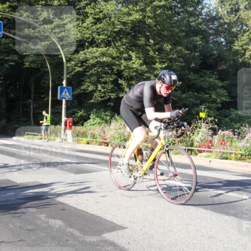 08.09.2024 - Stadtparktriathlon Zöllner http://msf.ph/oto/7039640 08.09.2024 09:26:45 Radfahren 100, 111 meine-sportfotos.de