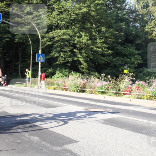 08.09.2024 - Stadtparktriathlon Zöllner http://msf.ph/oto/7039642 08.09.2024 09:26:45 Radfahren 100, 111 meine-sportfotos.de