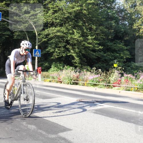 08.09.2024 - Stadtparktriathlon Zöllner http://msf.ph/oto/7039695 08.09.2024 09:28:42 Radfahren 52, 103 meine-sportfotos.de