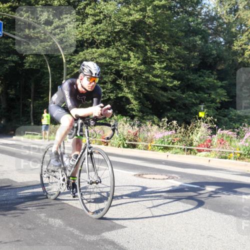 08.09.2024 - Stadtparktriathlon Zöllner http://msf.ph/oto/7039707 08.09.2024 09:29:28 Radfahren 117 meine-sportfotos.de