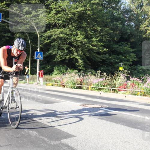 08.09.2024 - Stadtparktriathlon Zöllner http://msf.ph/oto/7039749 08.09.2024 09:31:01 Radfahren 97, 174, 178 meine-sportfotos.de