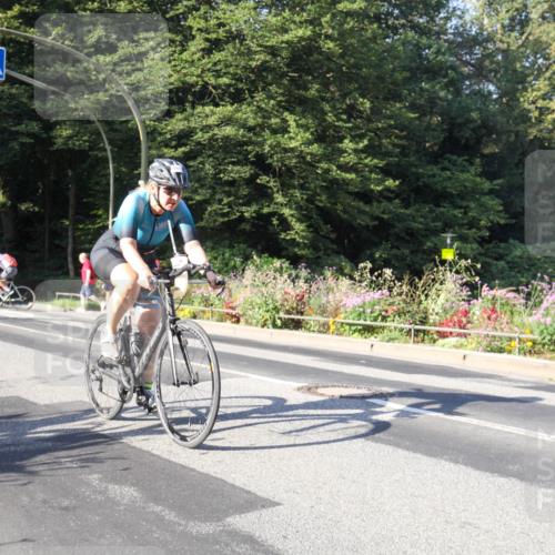 08.09.2024 - Stadtparktriathlon Zöllner http://msf.ph/oto/7039857 08.09.2024 09:35:23 Radfahren 152, 180 meine-sportfotos.de