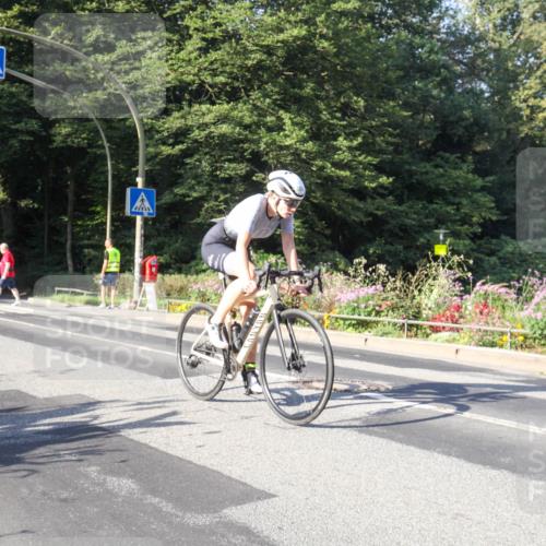 08.09.2024 - Stadtparktriathlon Zöllner http://msf.ph/oto/7039859 08.09.2024 09:35:24 Radfahren 152, 180 meine-sportfotos.de