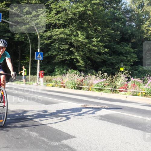 08.09.2024 - Stadtparktriathlon Zöllner http://msf.ph/oto/7039862 08.09.2024 09:35:35 Radfahren 100, 103, 161 meine-sportfotos.de