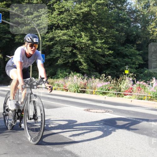 08.09.2024 - Stadtparktriathlon Zöllner http://msf.ph/oto/7039908 08.09.2024 09:38:11 Radfahren 151 meine-sportfotos.de