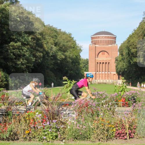 08.09.2024 - Stadtparktriathlon Zöllner http://msf.ph/oto/7039948 08.09.2024 09:50:58 Radfahren 211, 250, 256 meine-sportfotos.de