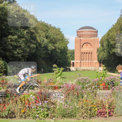 08.09.2024 - Stadtparktriathlon Zöllner http://msf.ph/oto/7039963 08.09.2024 09:51:45 Radfahren 193, 199, 200, 243 meine-sportfotos.de