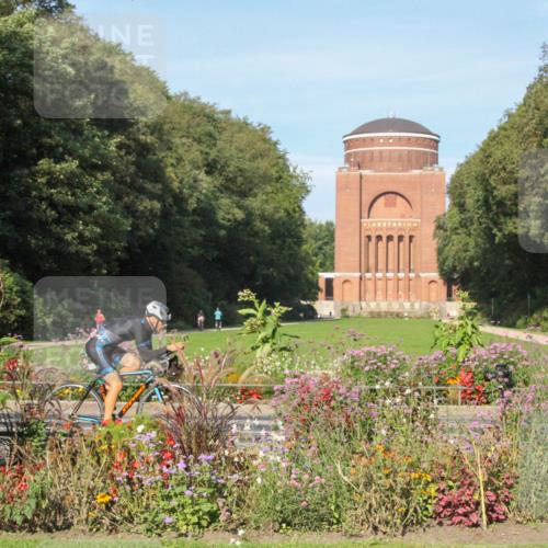 08.09.2024 - Stadtparktriathlon Zöllner http://msf.ph/oto/7039992 08.09.2024 09:52:37 Radfahren 241, 258 meine-sportfotos.de