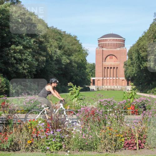 08.09.2024 - Stadtparktriathlon Zöllner http://msf.ph/oto/7040028 08.09.2024 09:53:33 Radfahren 190, 196, 225 meine-sportfotos.de