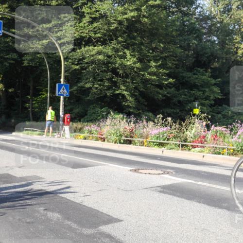 08.09.2024 - Stadtparktriathlon Zöllner http://msf.ph/oto/7040143 08.09.2024 09:48:25 Radfahren 221 meine-sportfotos.de