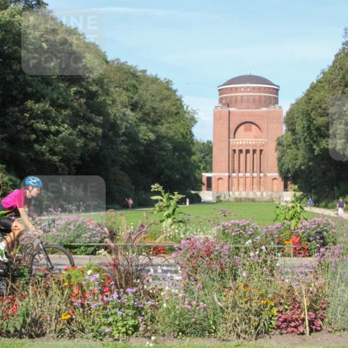 08.09.2024 - Stadtparktriathlon Zöllner http://msf.ph/oto/7040168 08.09.2024 09:59:08 Radfahren 256 meine-sportfotos.de
