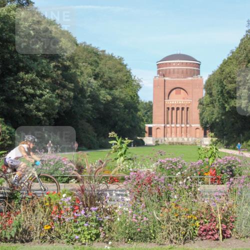 08.09.2024 - Stadtparktriathlon Zöllner http://msf.ph/oto/7040182 08.09.2024 09:59:21 Radfahren 207, 250, 261 meine-sportfotos.de