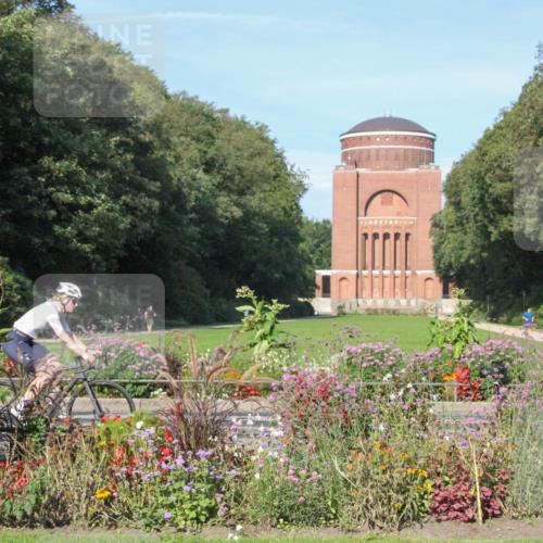 08.09.2024 - Stadtparktriathlon Zöllner http://msf.ph/oto/7040189 08.09.2024 09:59:25 Radfahren 188, 250 meine-sportfotos.de